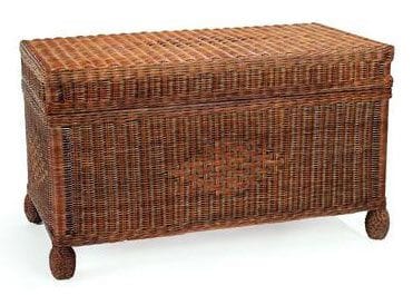 Cottage Furniture Styles | Cottage Wicker Trunk